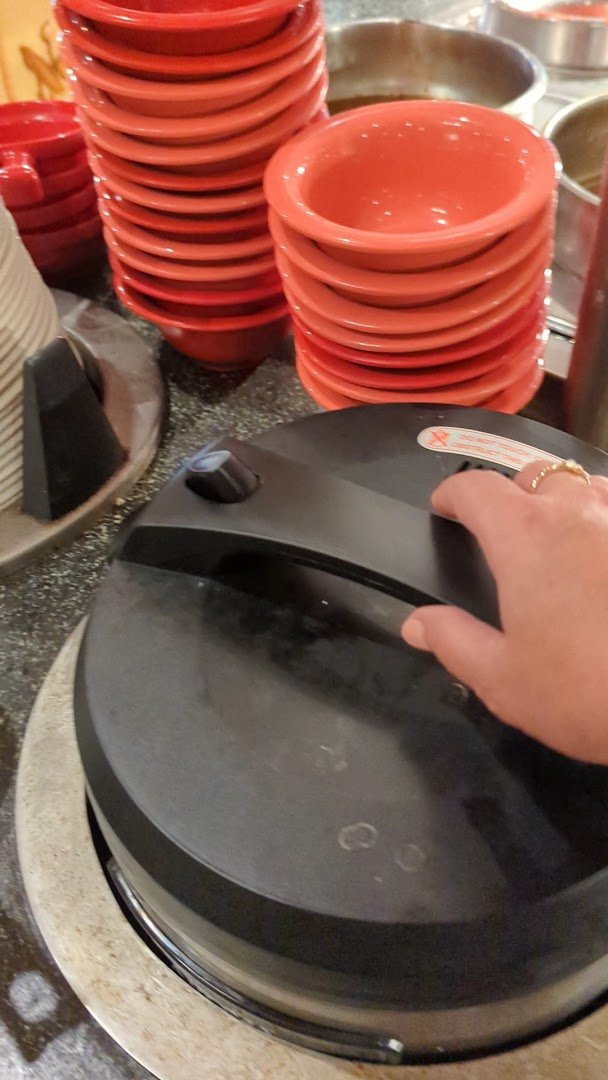 Fresh food on a buffet line